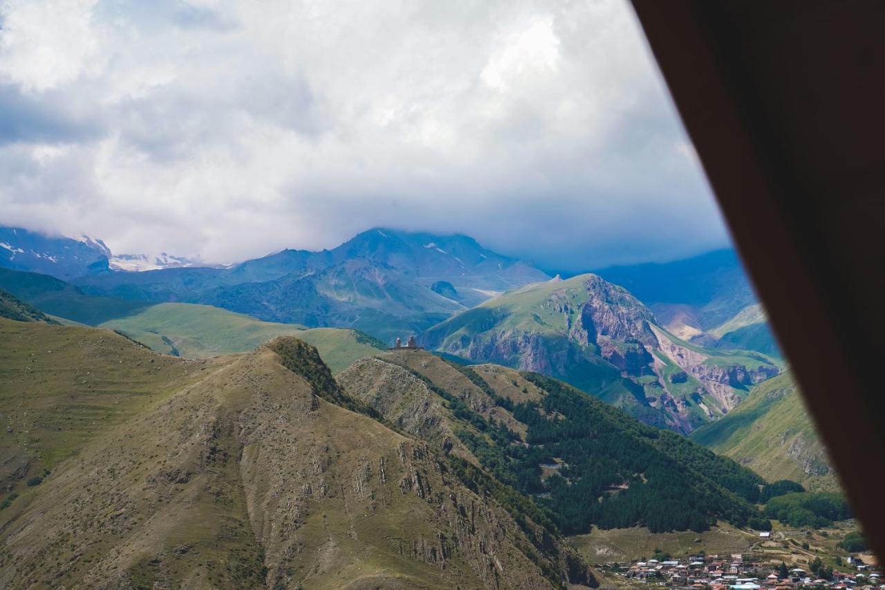Villa Lonely Mountain à Kazbegi Extérieur photo